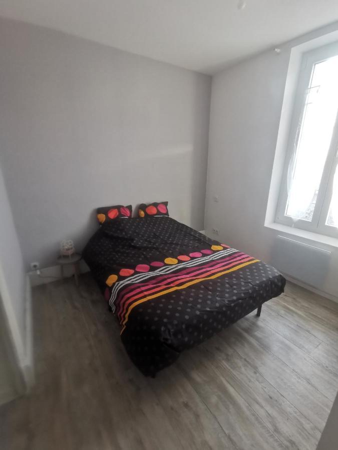 Appartement Avec Terrasse Vichy Extérieur photo