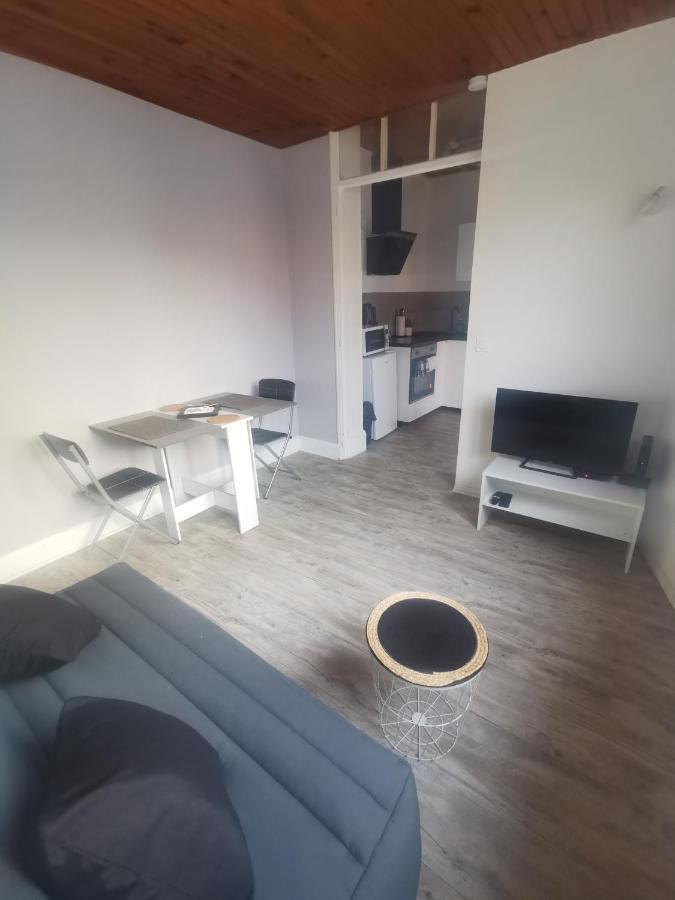 Appartement Avec Terrasse Vichy Extérieur photo